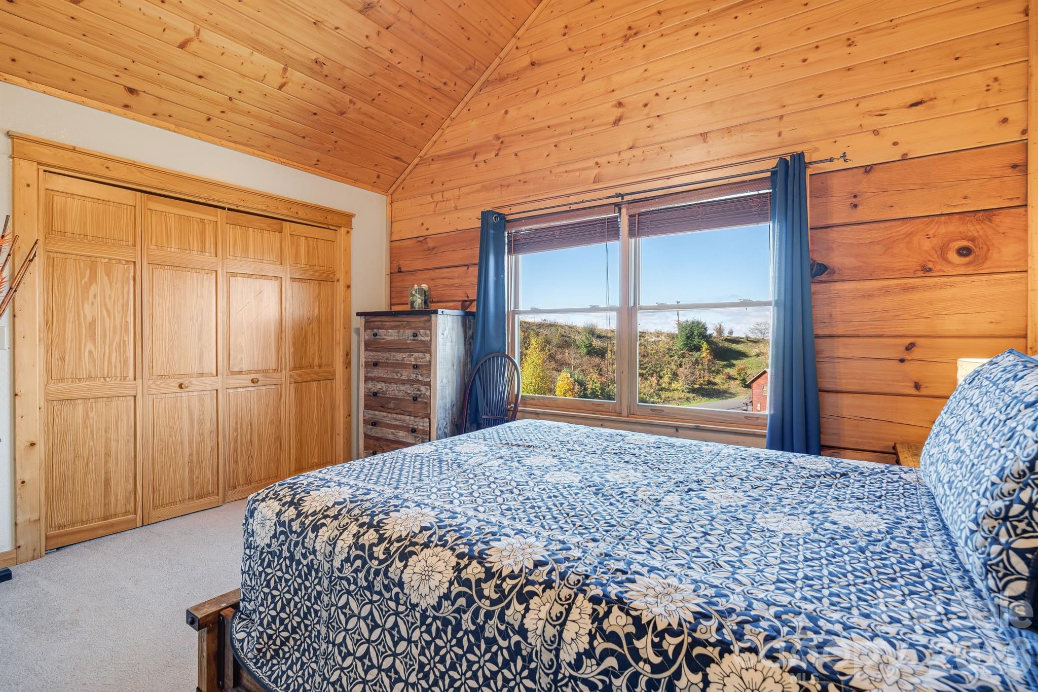 Scenic Wolf Mountain Resort - Residential