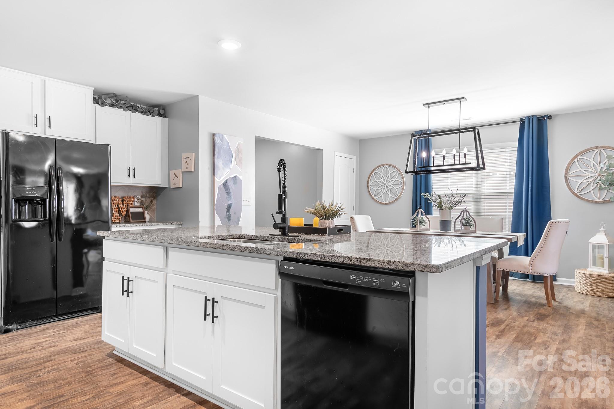 Alexander Glen - Residential