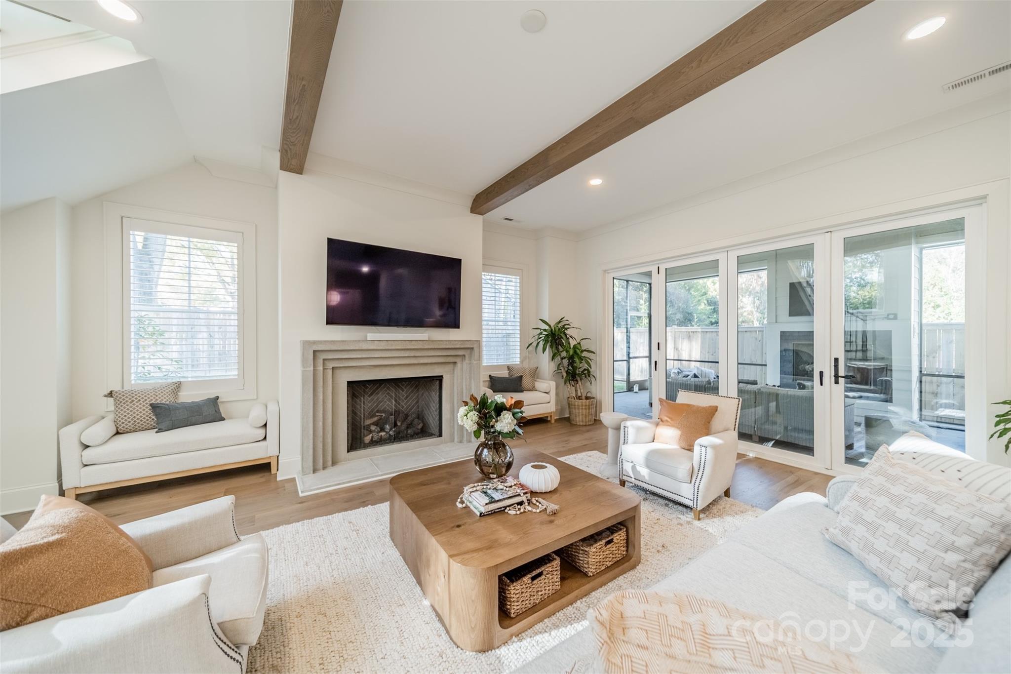 953 Poindexter Drive