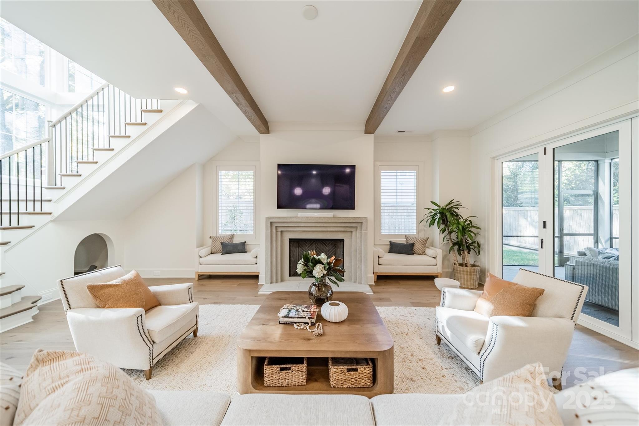 953 Poindexter Drive