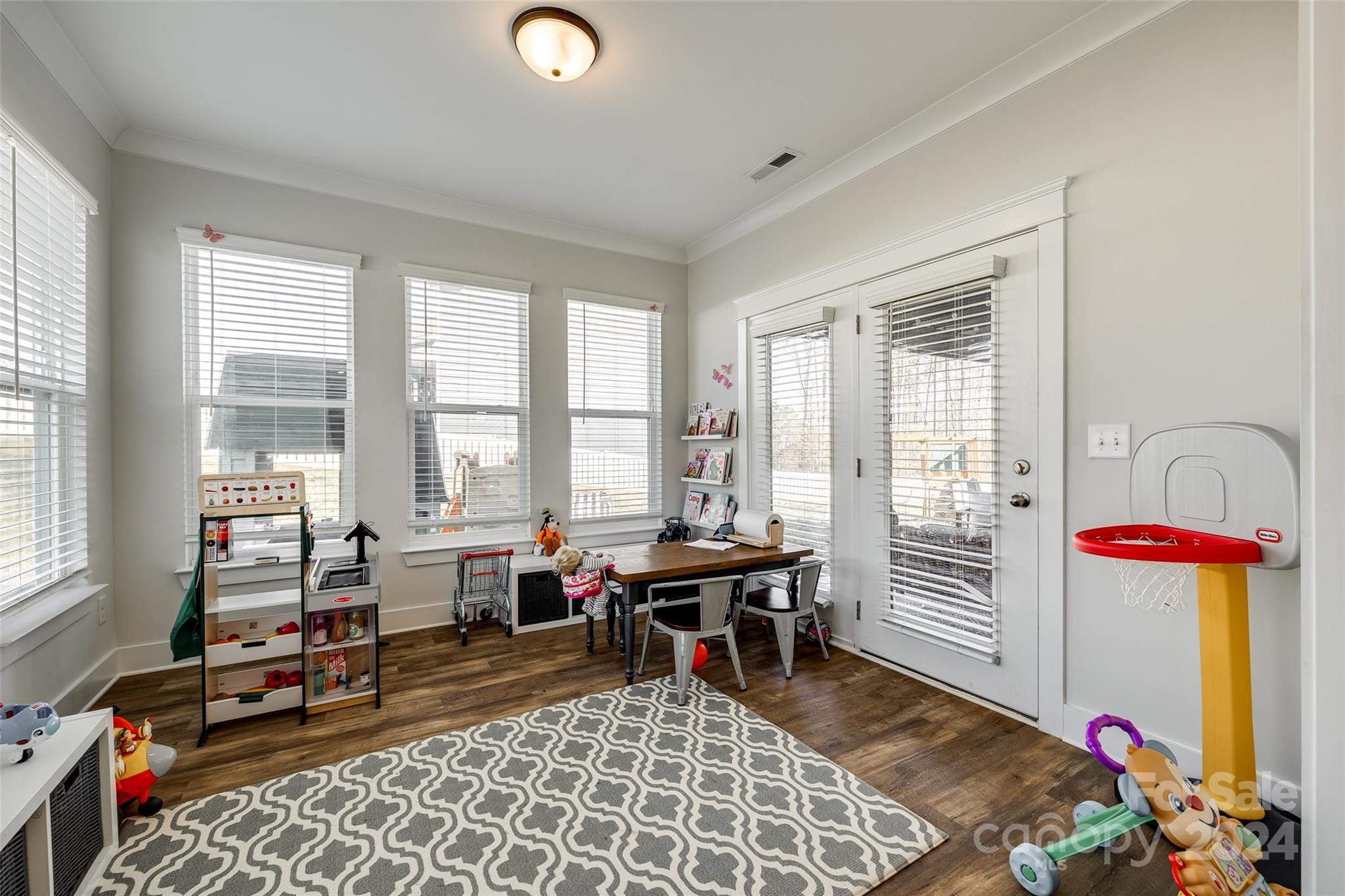 Robinson Oaks - Residential