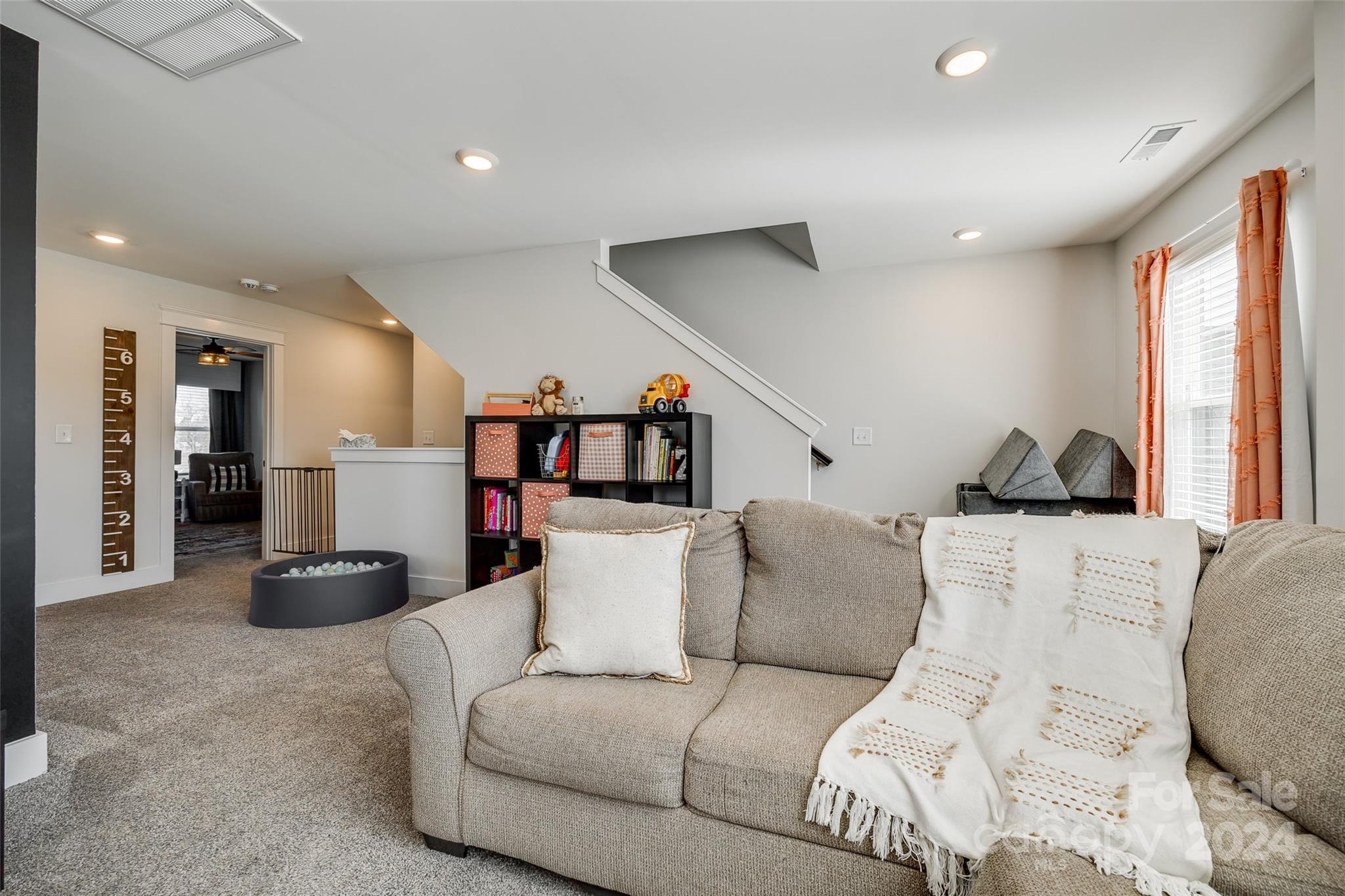 Robinson Oaks - Residential