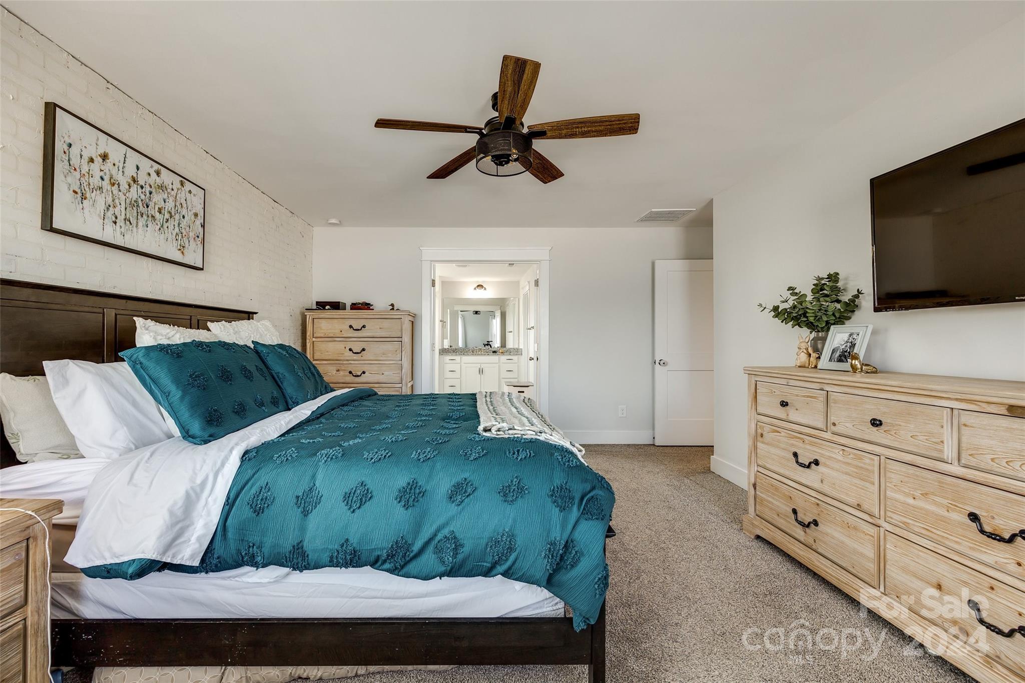 Robinson Oaks - Residential