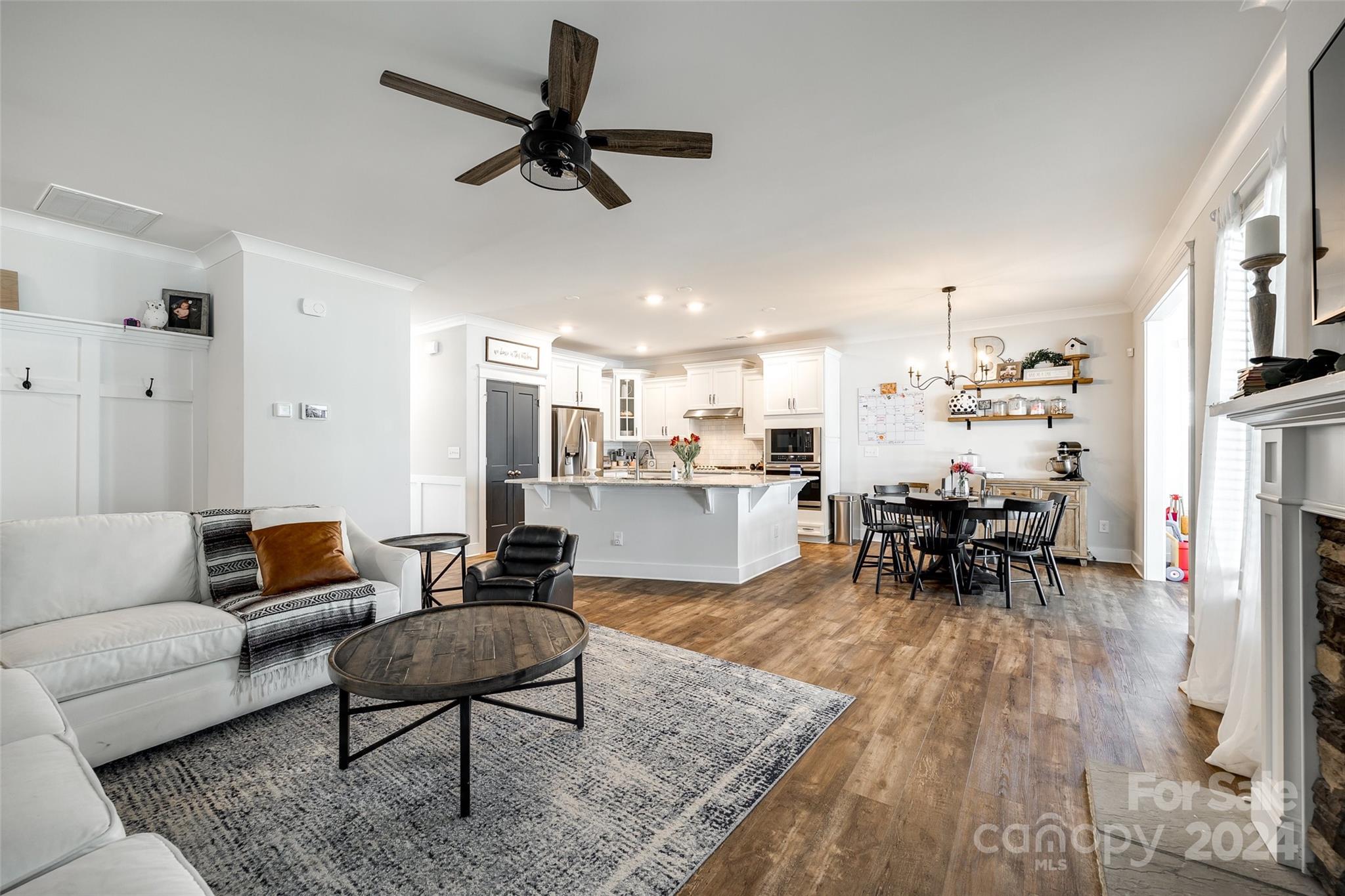 Robinson Oaks - Residential