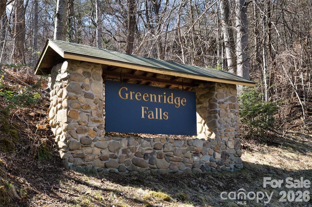 Greenridge Falls - Land