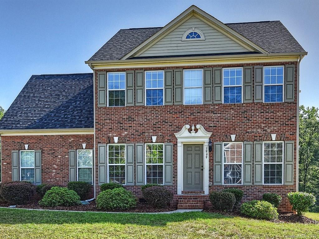 Sutton Place - Residential