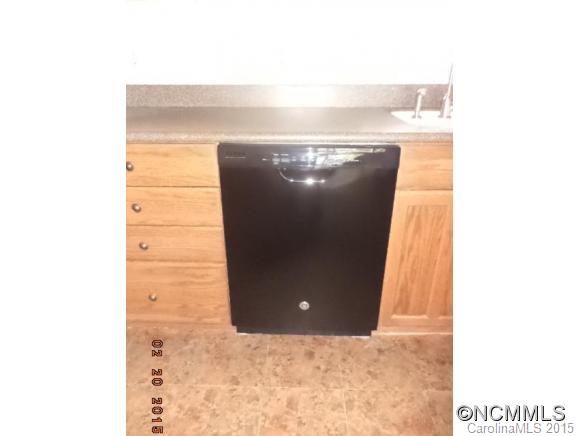 Roy B Mccracken - Residential