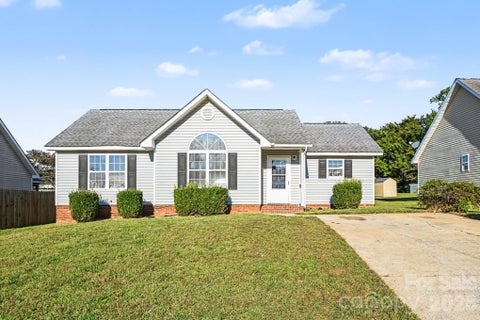 Photo of 4415 Biesterfield Drive, Charlotte, NC 28216 (MLS # 4430353)