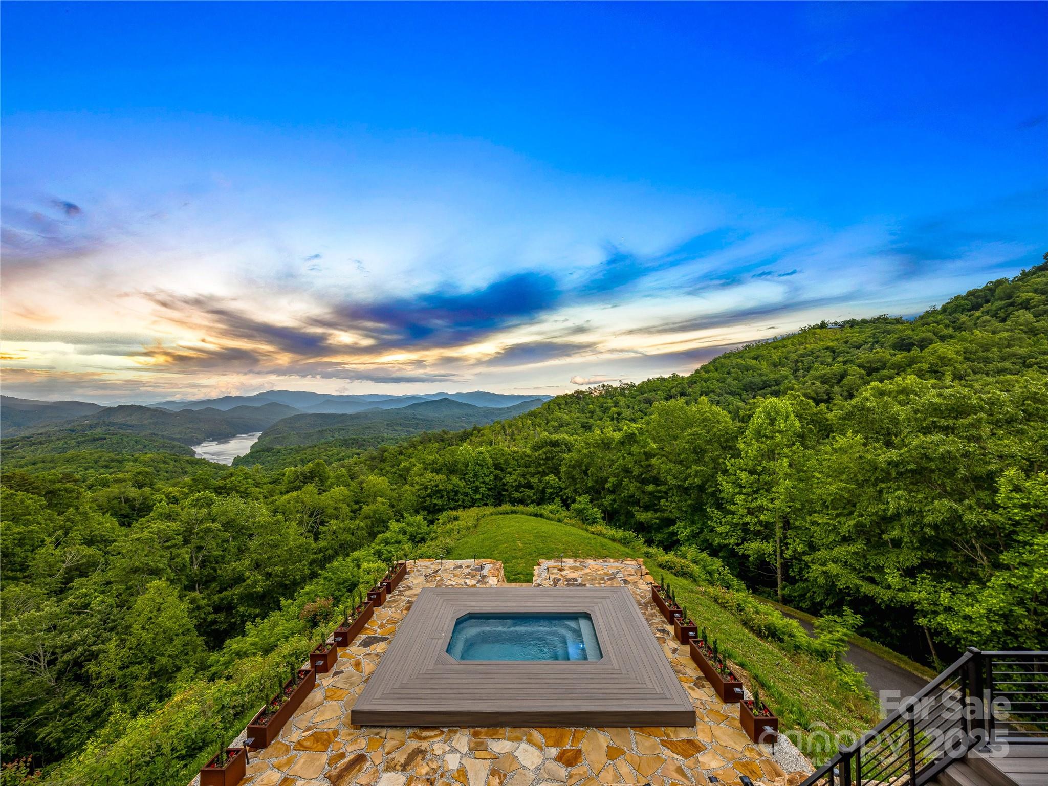 840 Fontana Trace Drive