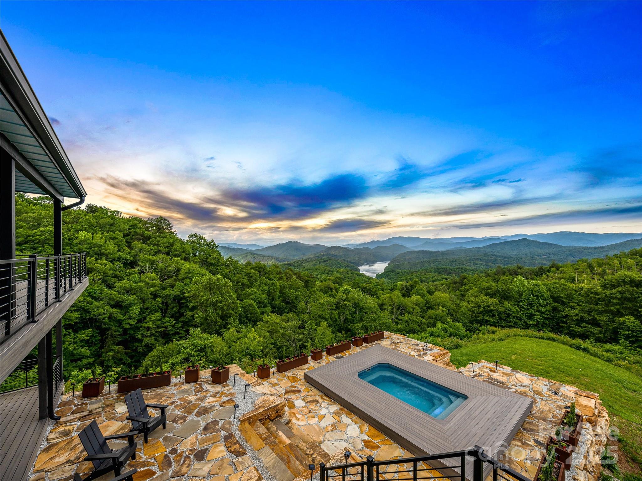 840 Fontana Trace Drive