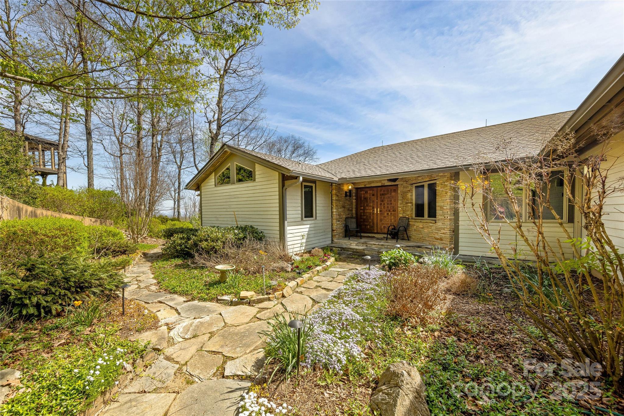 705 Overlook Drive