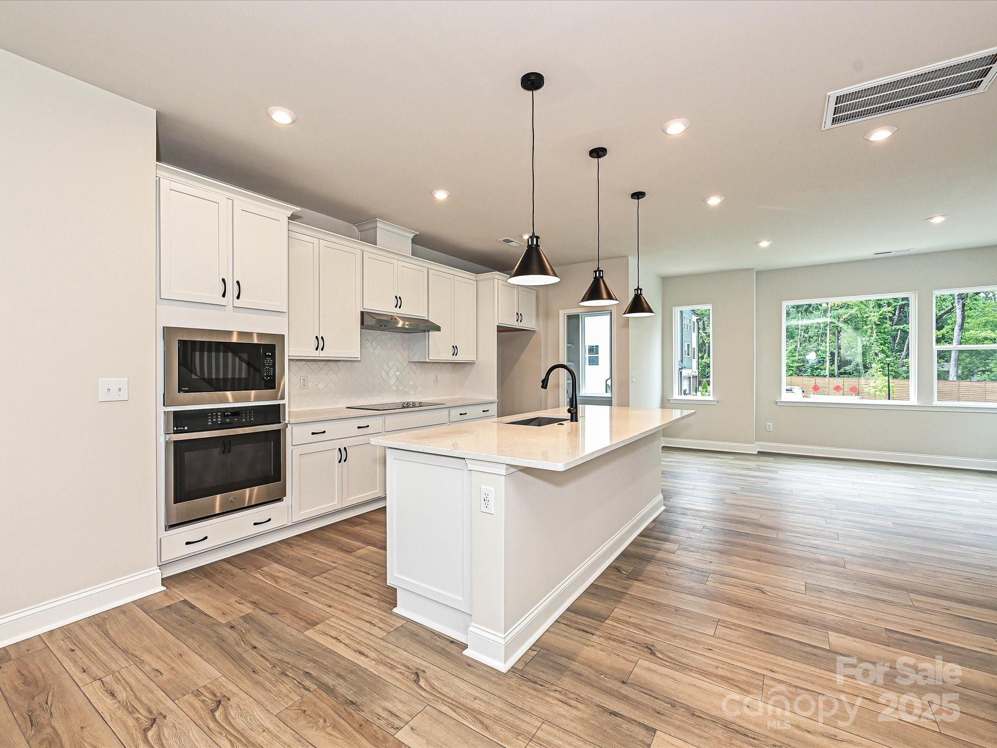 8034 Cedarsmith Court