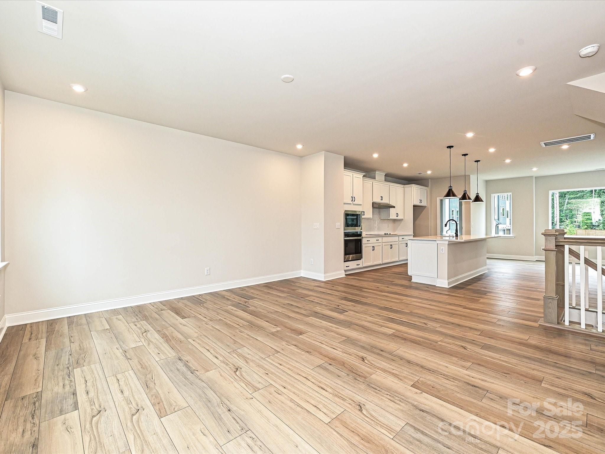 8034 Cedarsmith Court