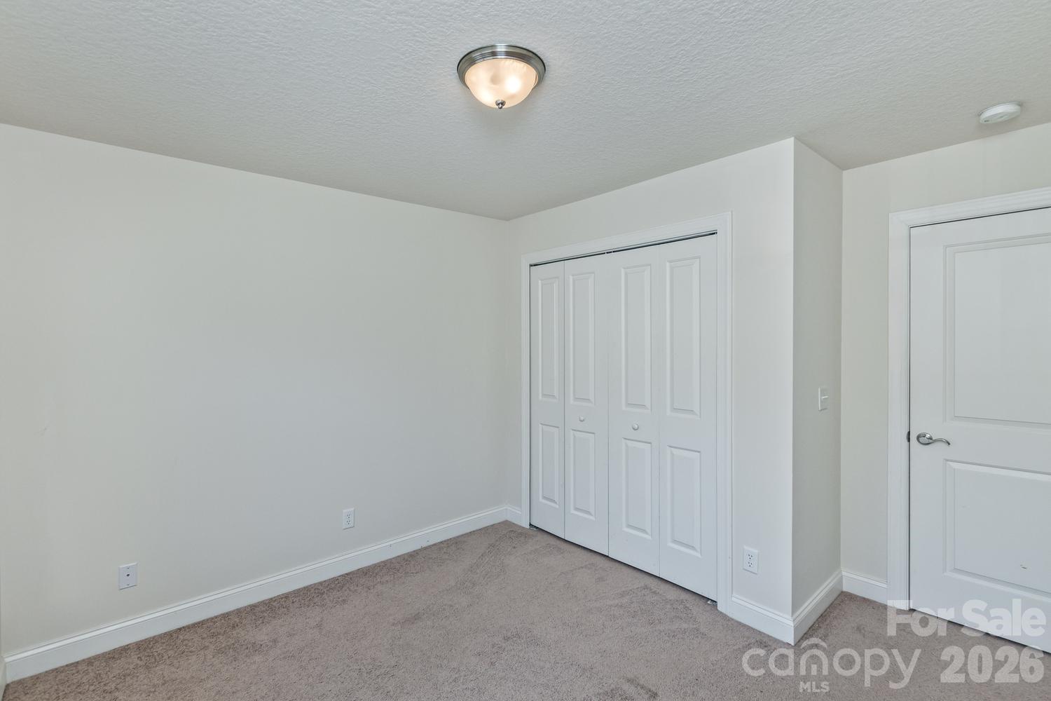 Fox Glen - Residential