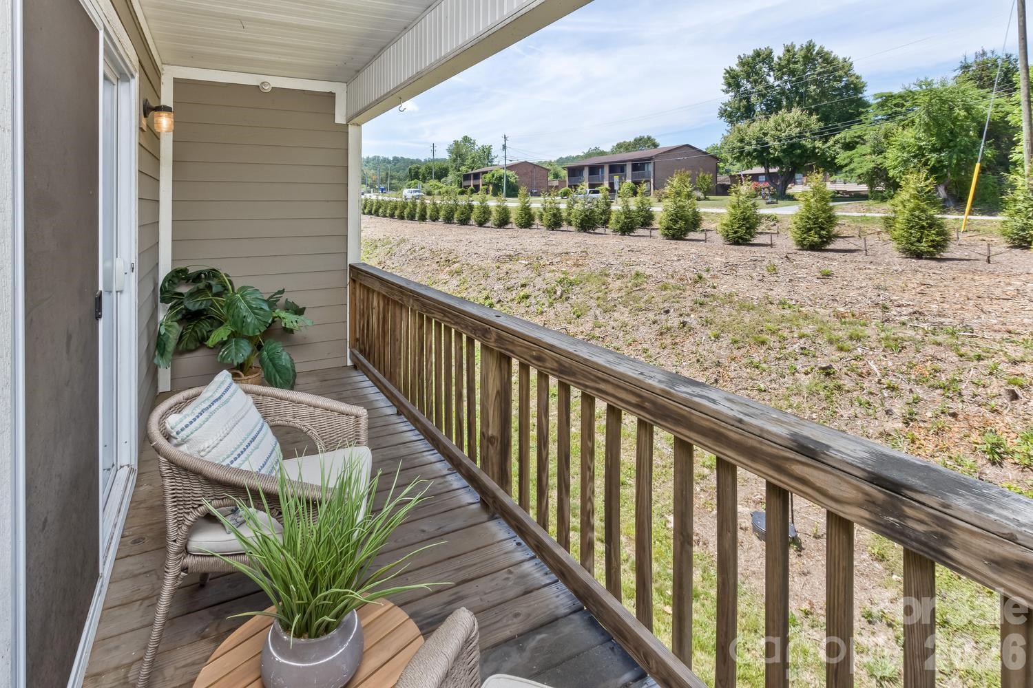 Fox Glen - Residential