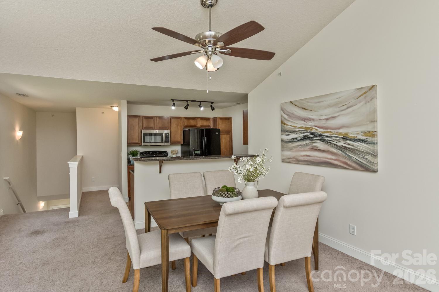 123 Foxden Drive 204