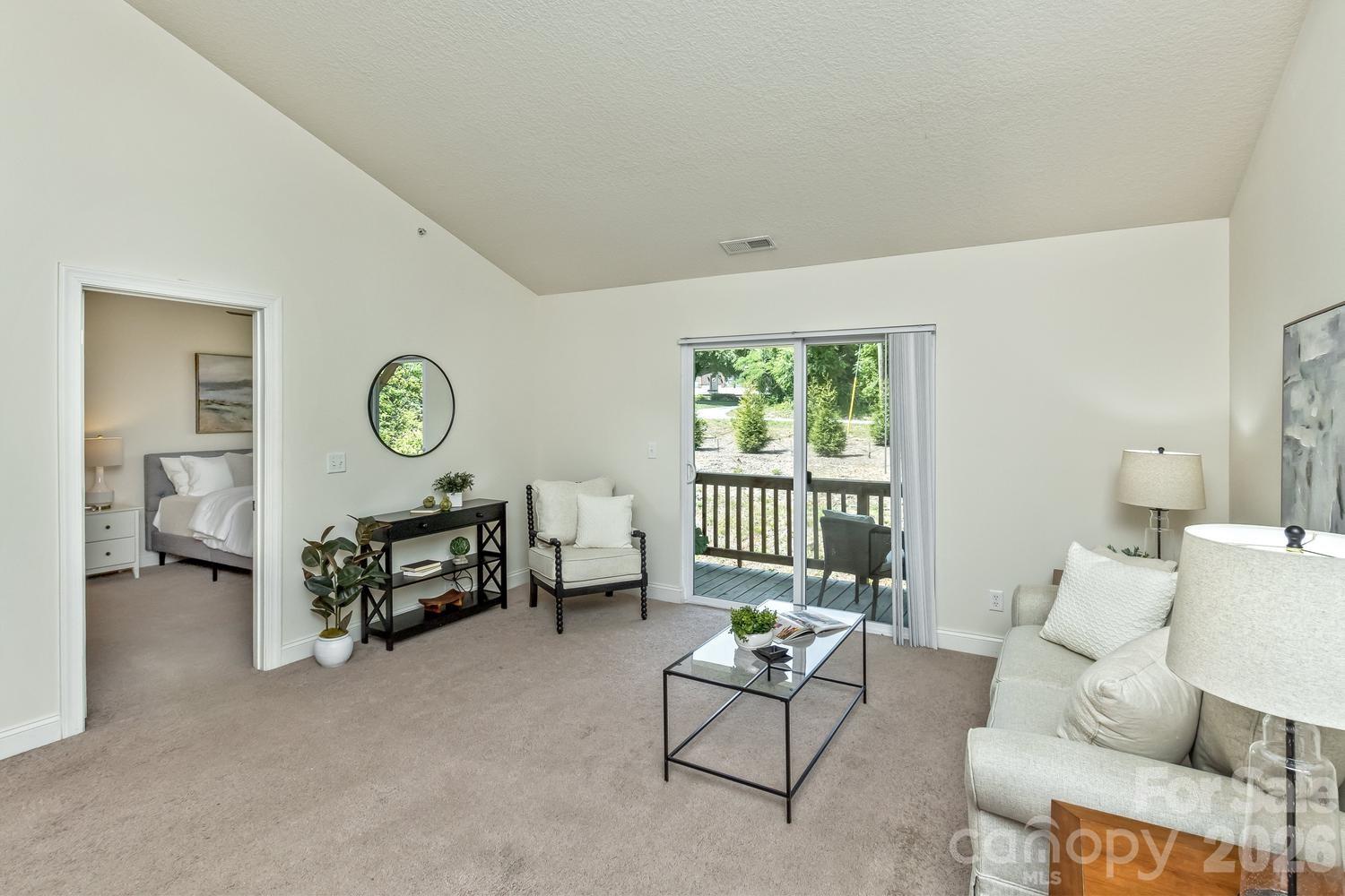 123 Foxden Drive 204
