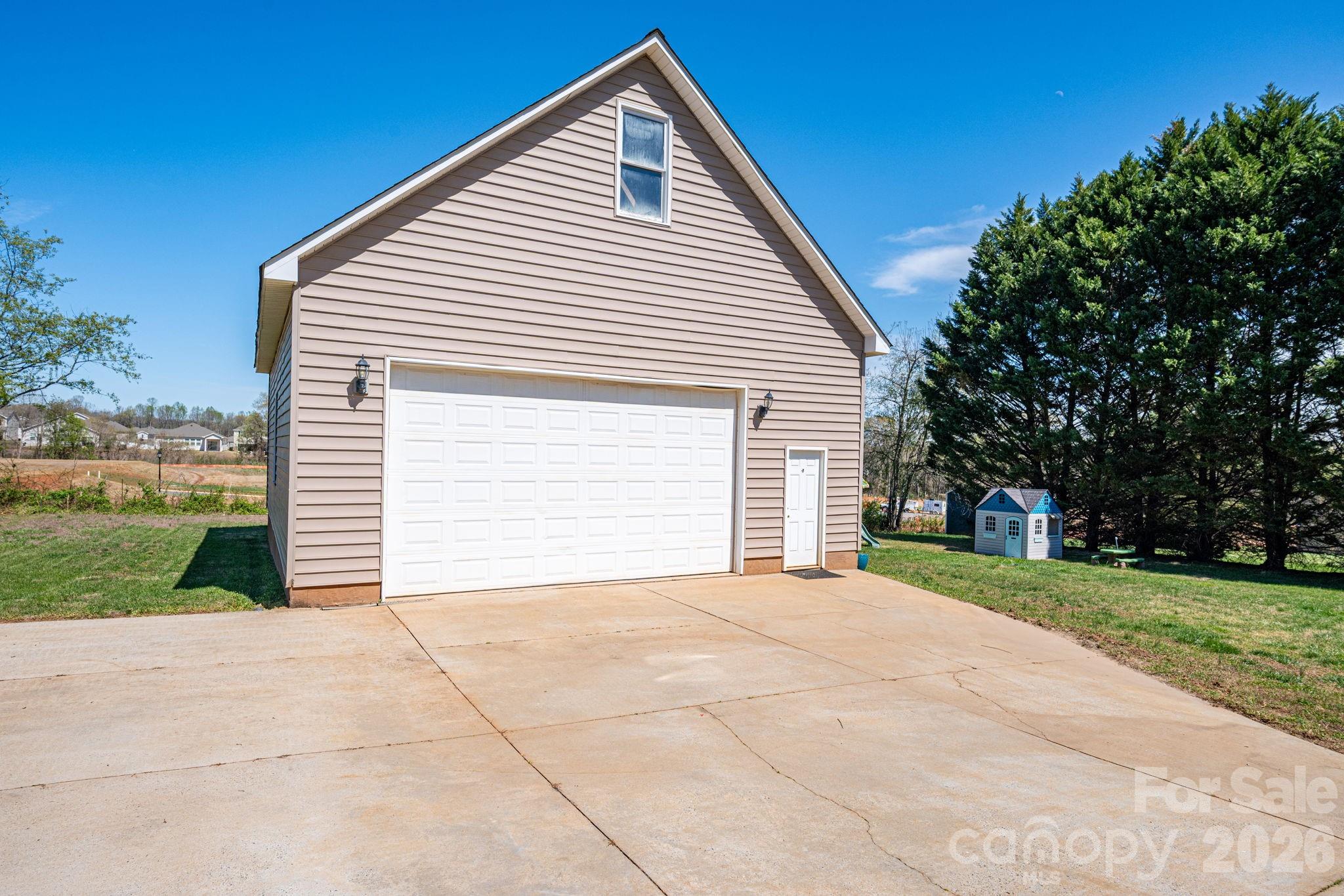 Huntington Hills - Residential