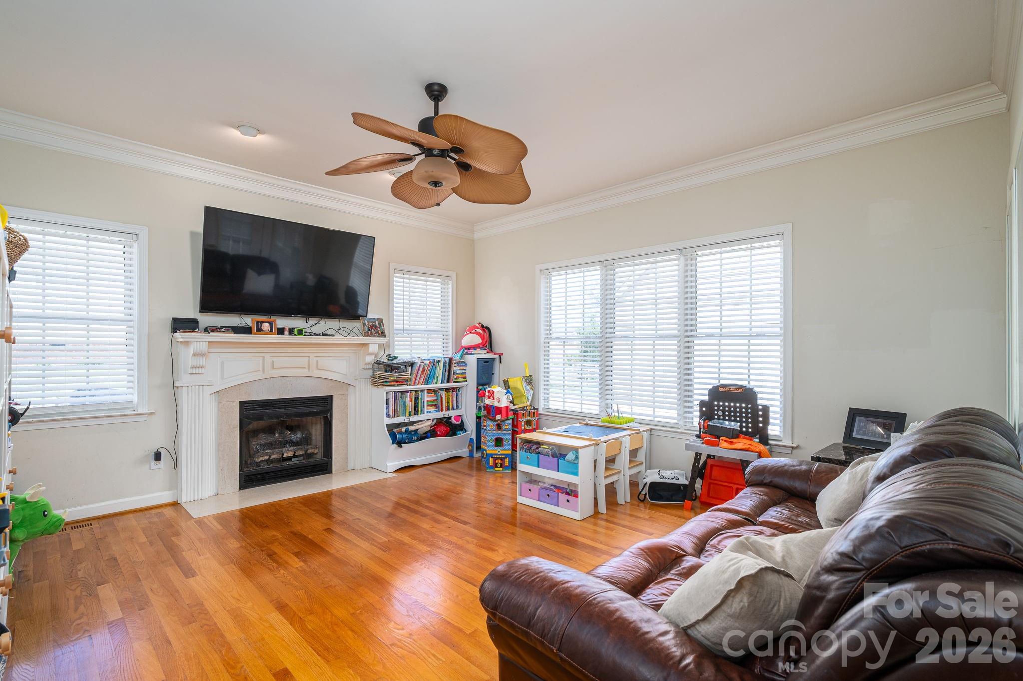 Huntington Hills - Residential