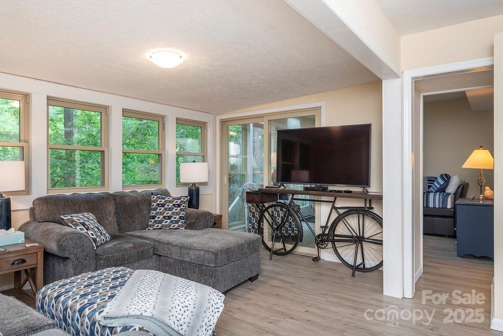126 Hillside Court 1103