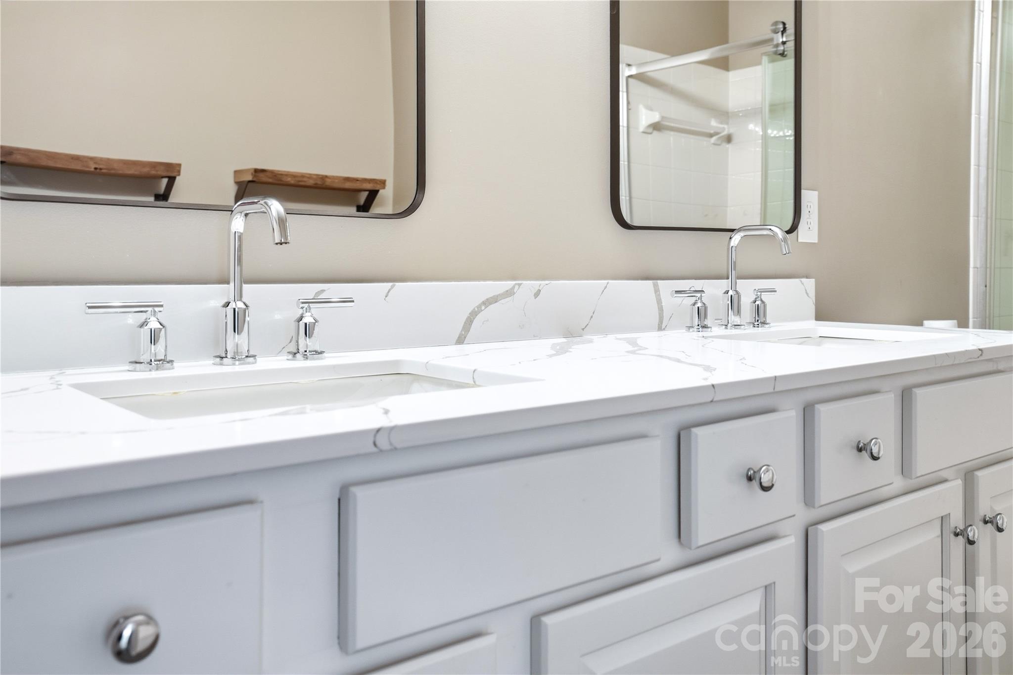 Alexander Chase - Residential