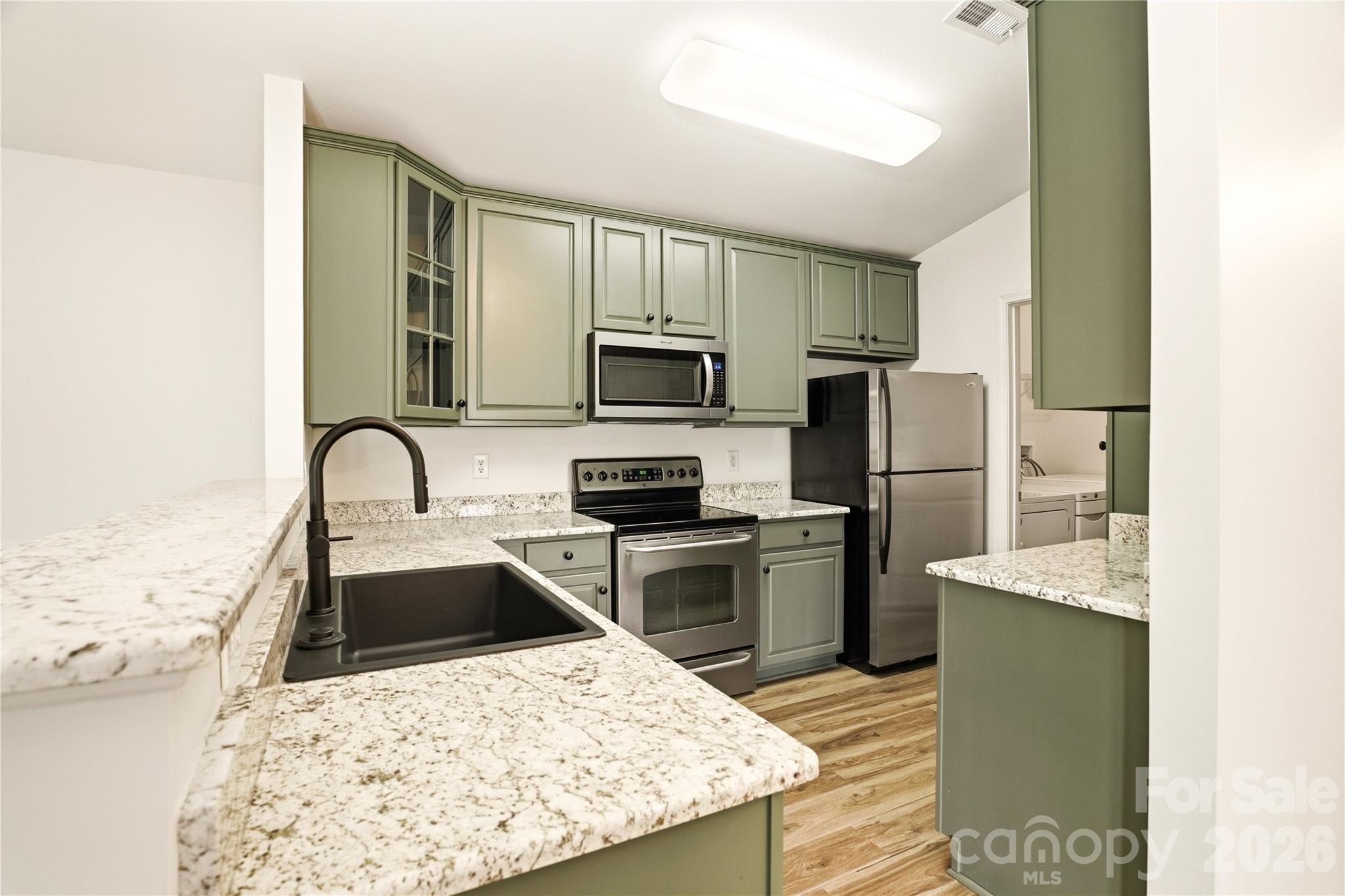 Alexander Chase - Residential