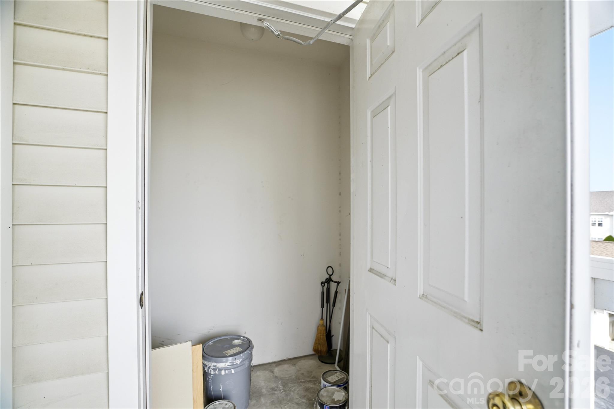 Alexander Chase - Residential