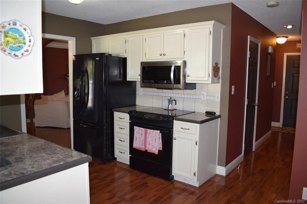 Glenwood Manor - Residential