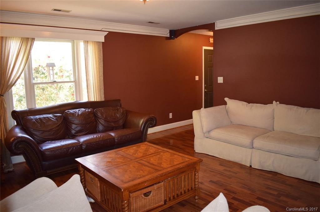 Glenwood Manor - Residential