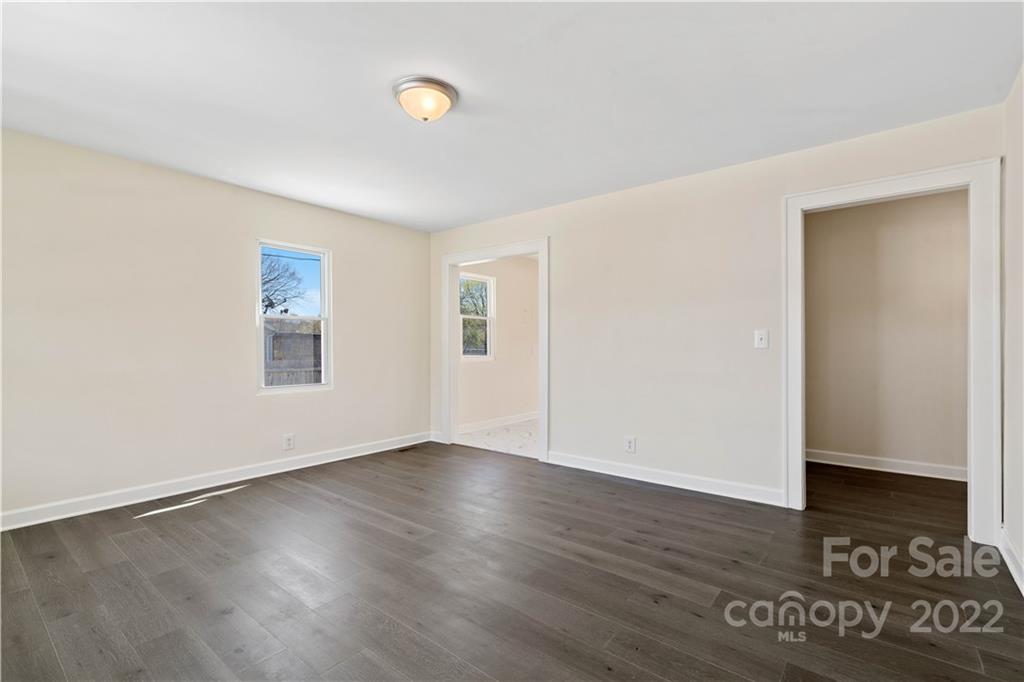 Elliott Heights - Residential