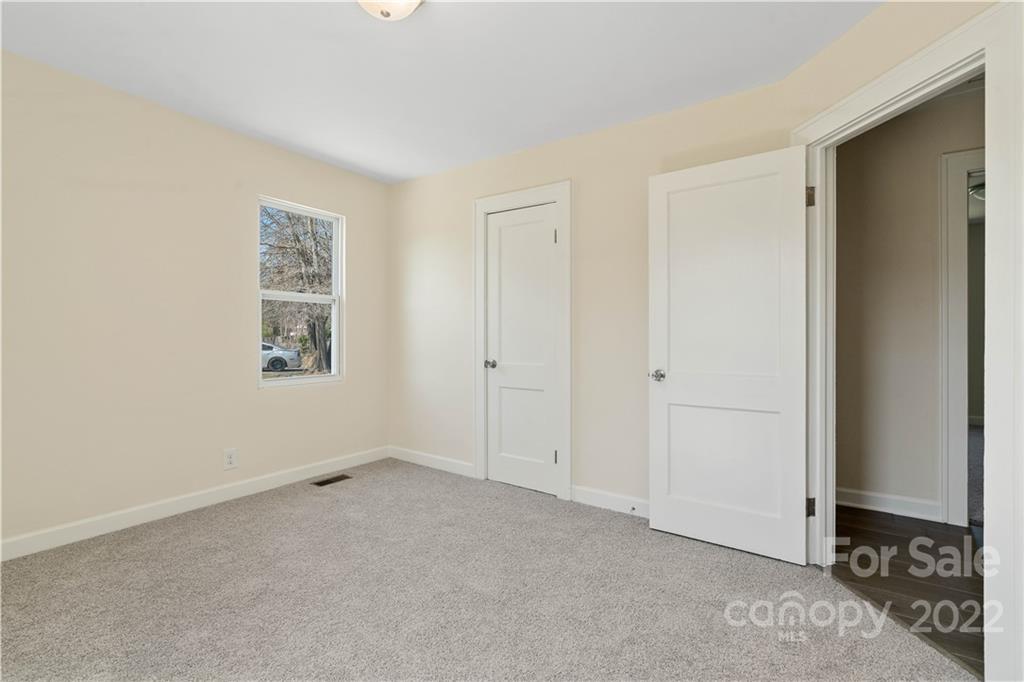 Elliott Heights - Residential