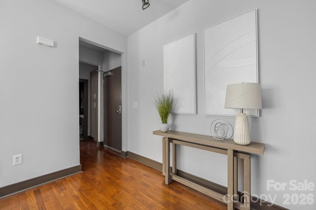 300 Magnolia Avenue 101