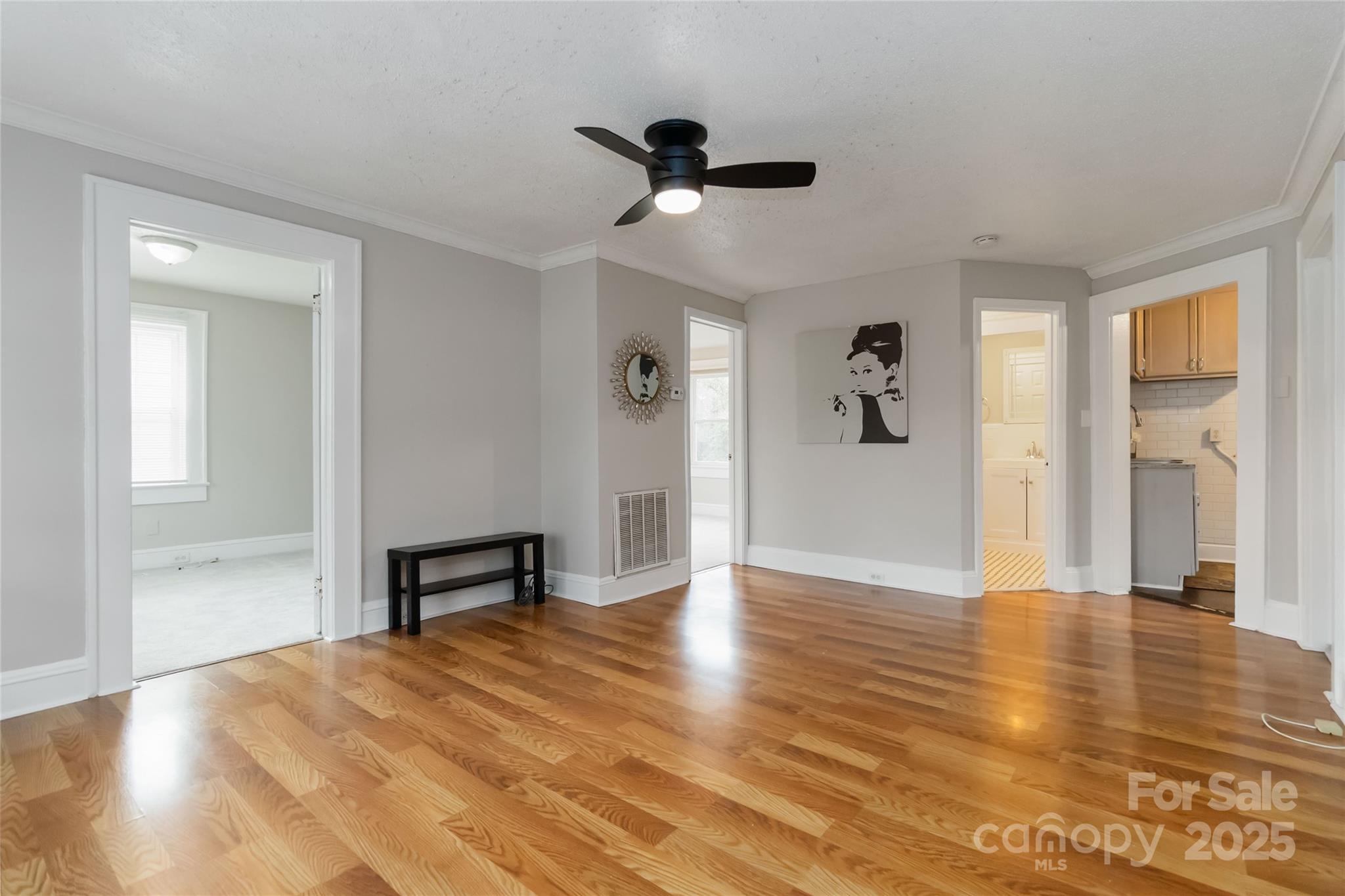 1309 Dearborn Avenue