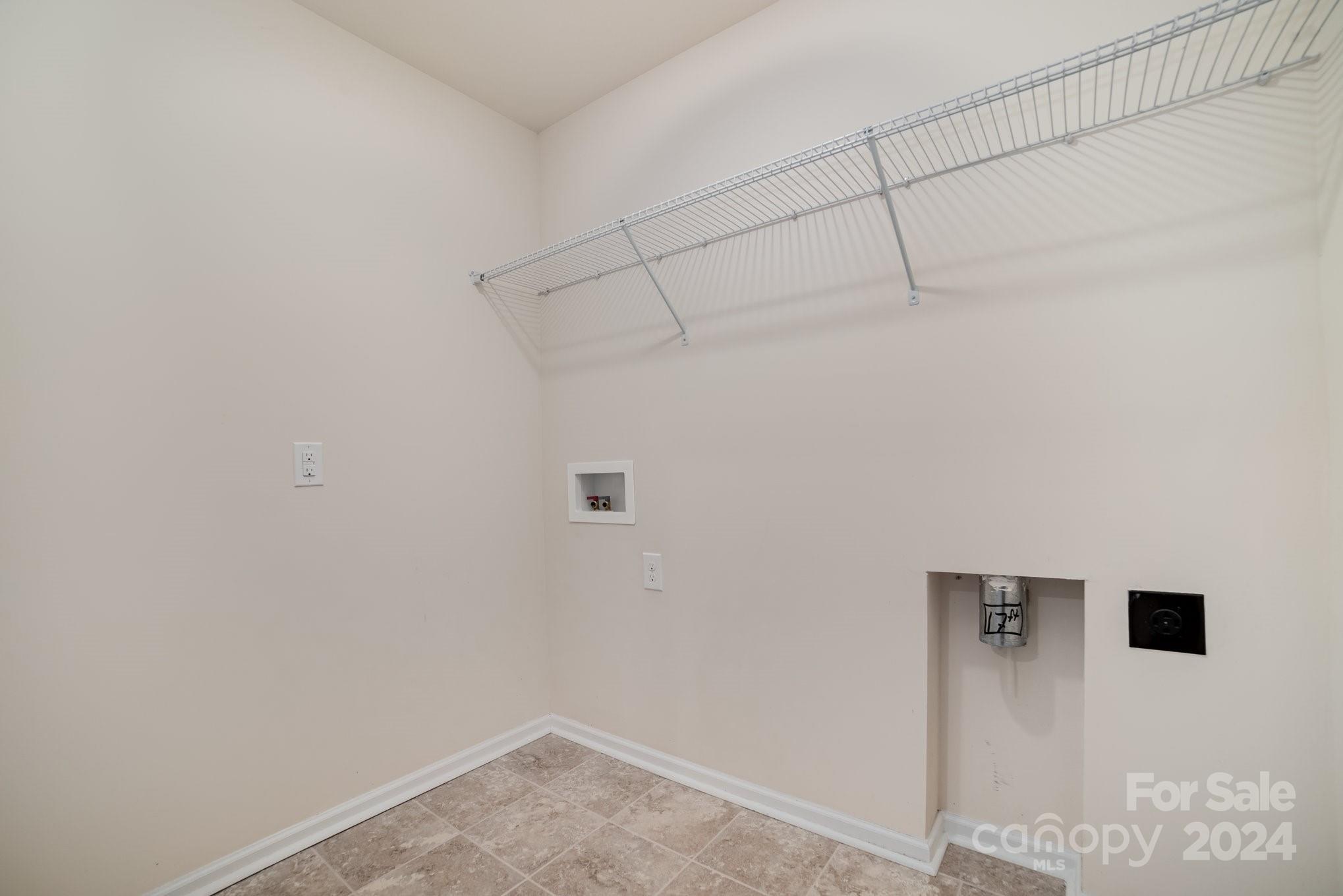 Queensbridge - Residential