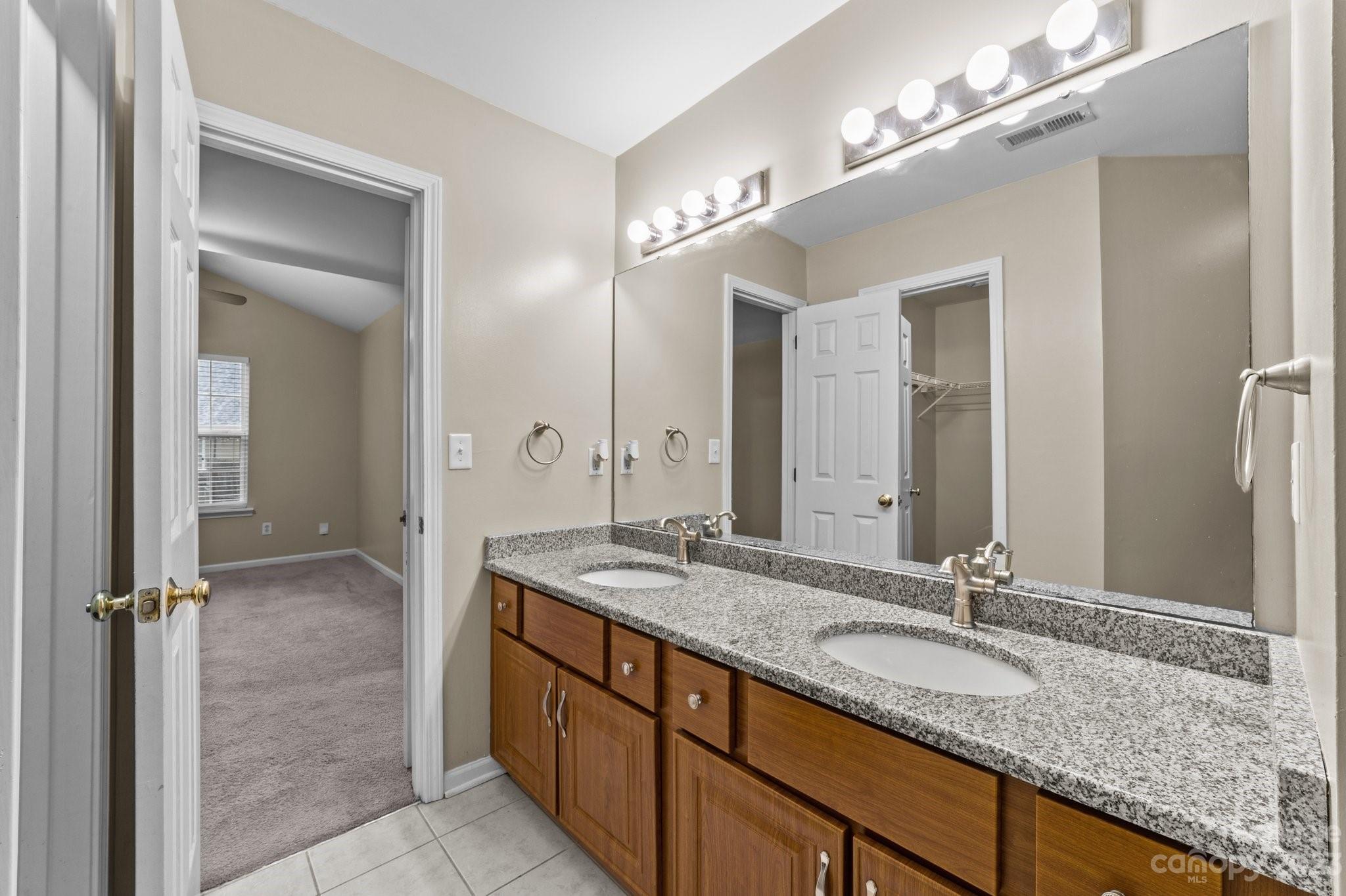 Country Walk - Residential