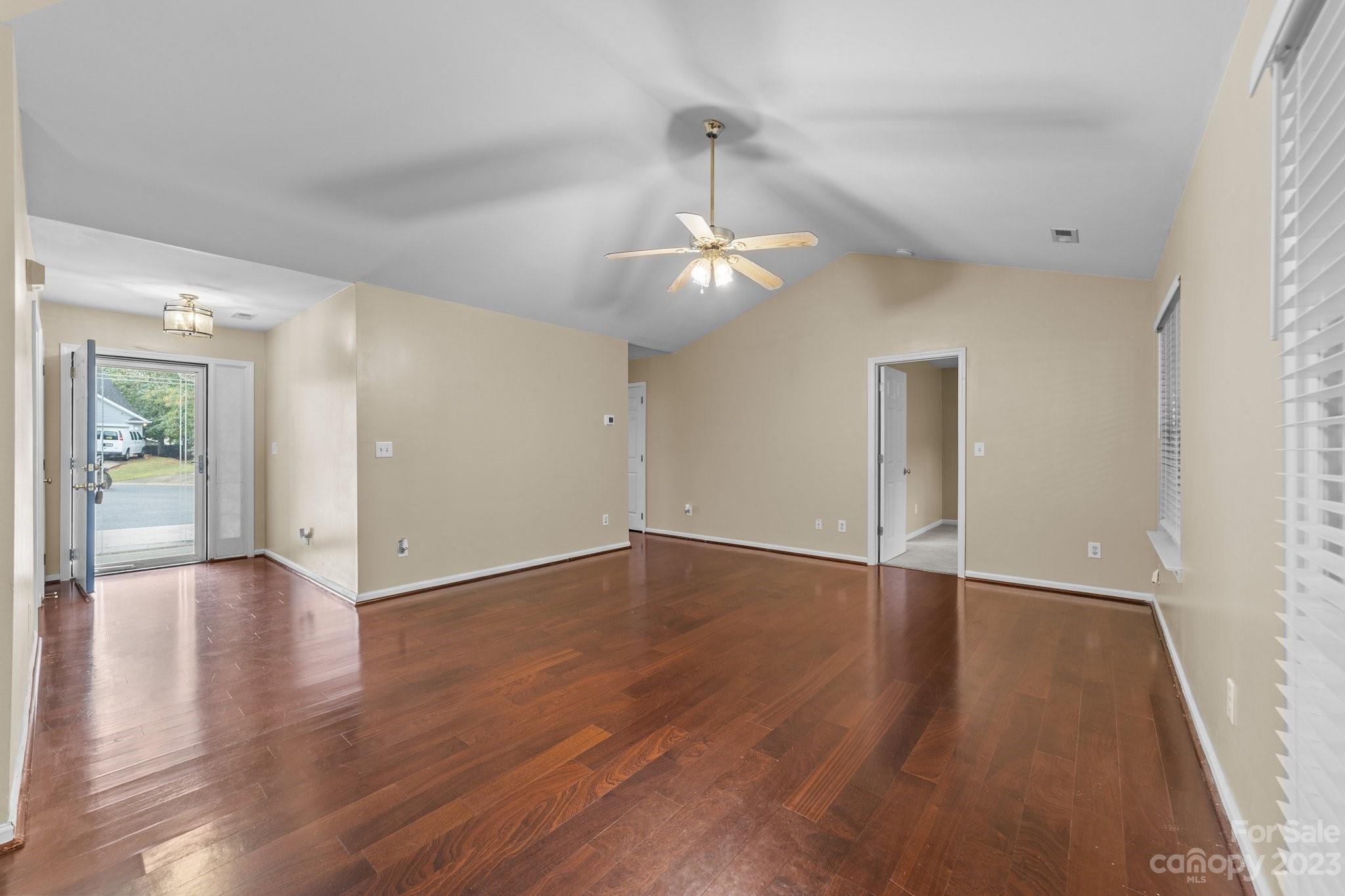 Country Walk - Residential