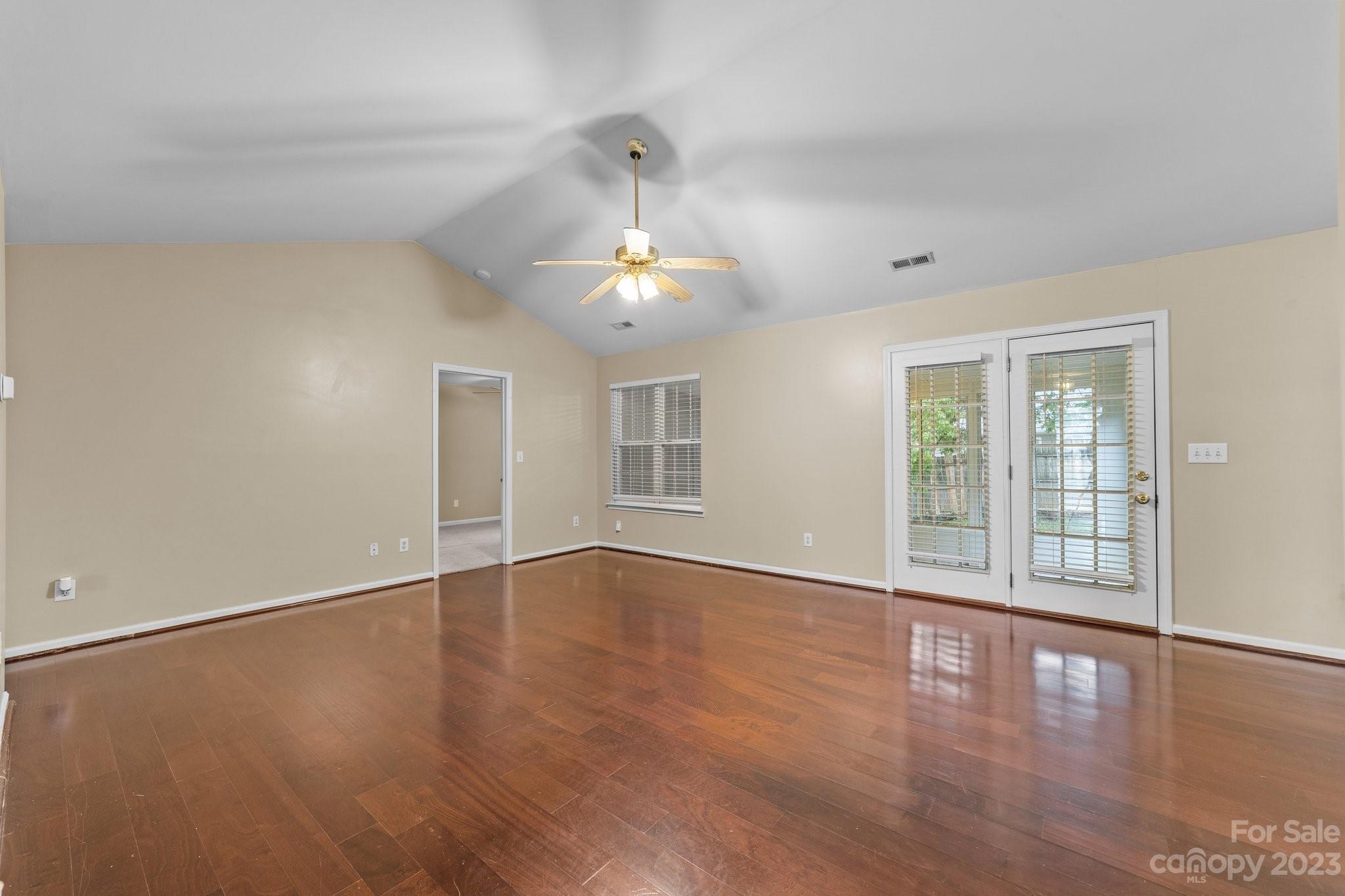 Country Walk - Residential