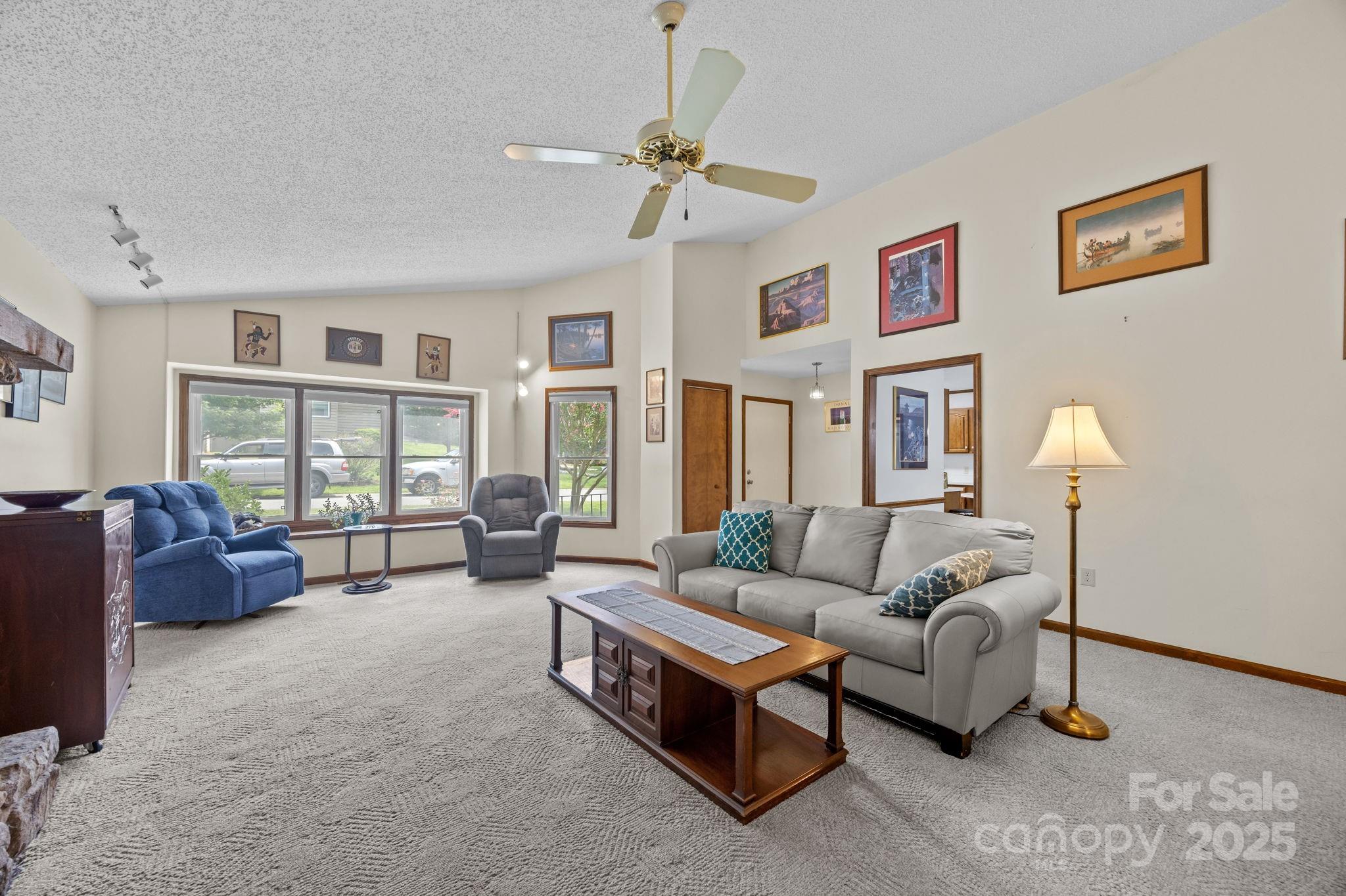 34 Larkspur Court B