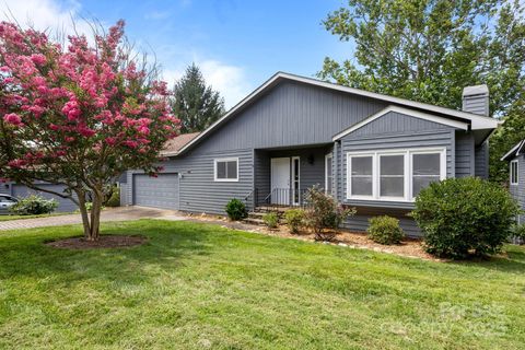 34 Larkspur Court B Asheville NC 28805
