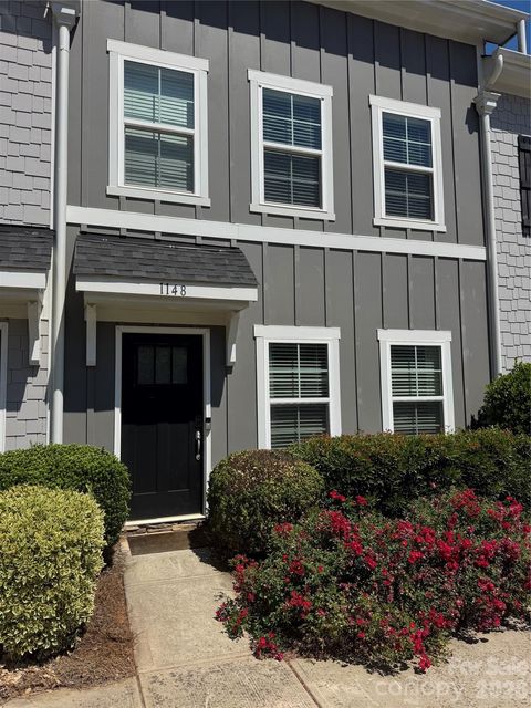 Photo of 1148 Almerton Drive, Denver, NC 28037 (MLS # 4383946)