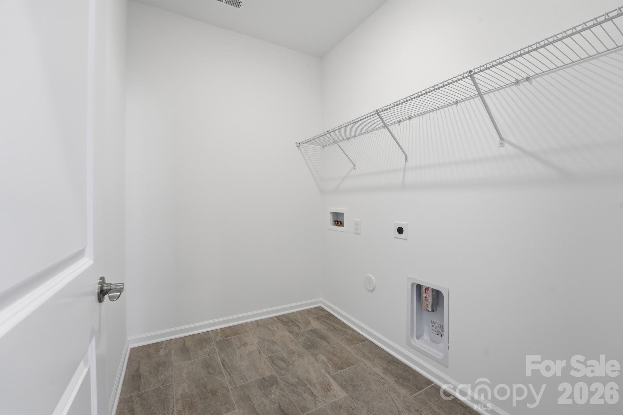 Roselyn - Residential