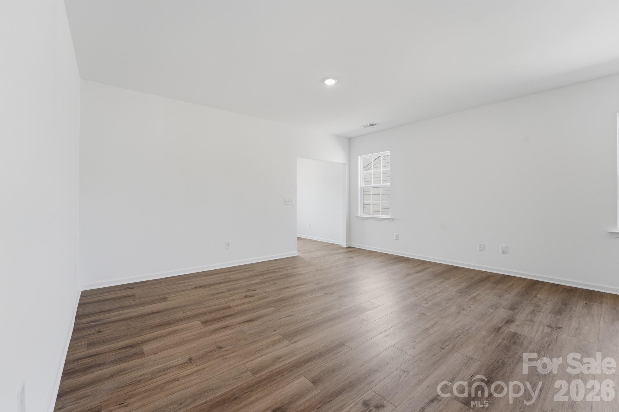 Roselyn - Residential