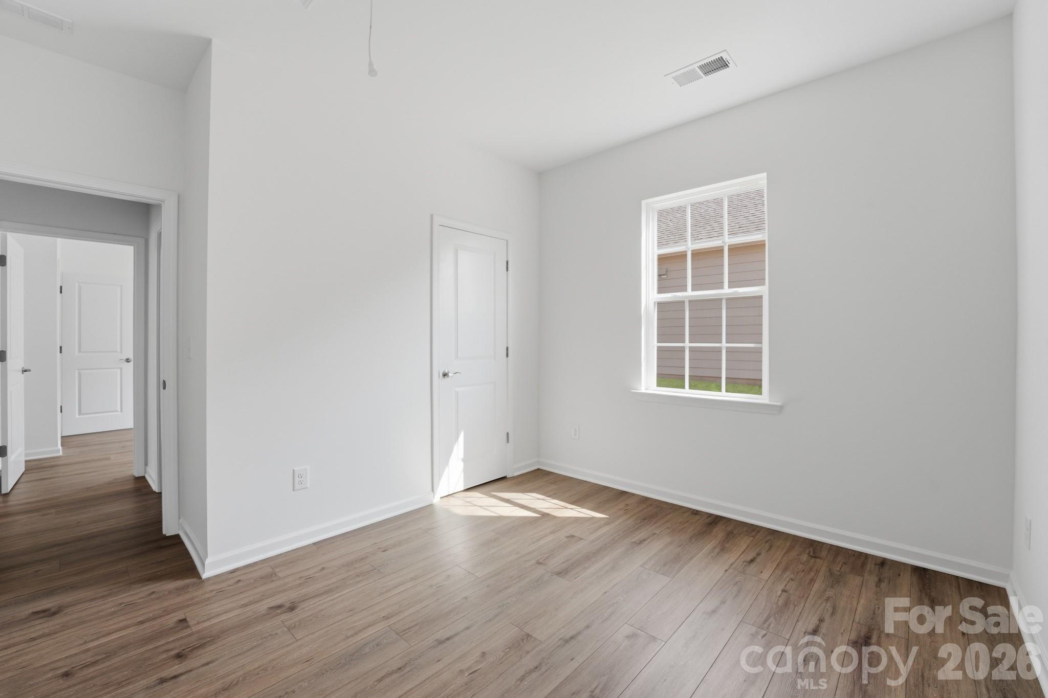 Roselyn - Residential