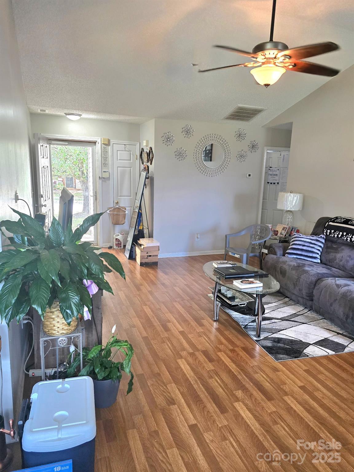 6902 Vernon Wood Lane