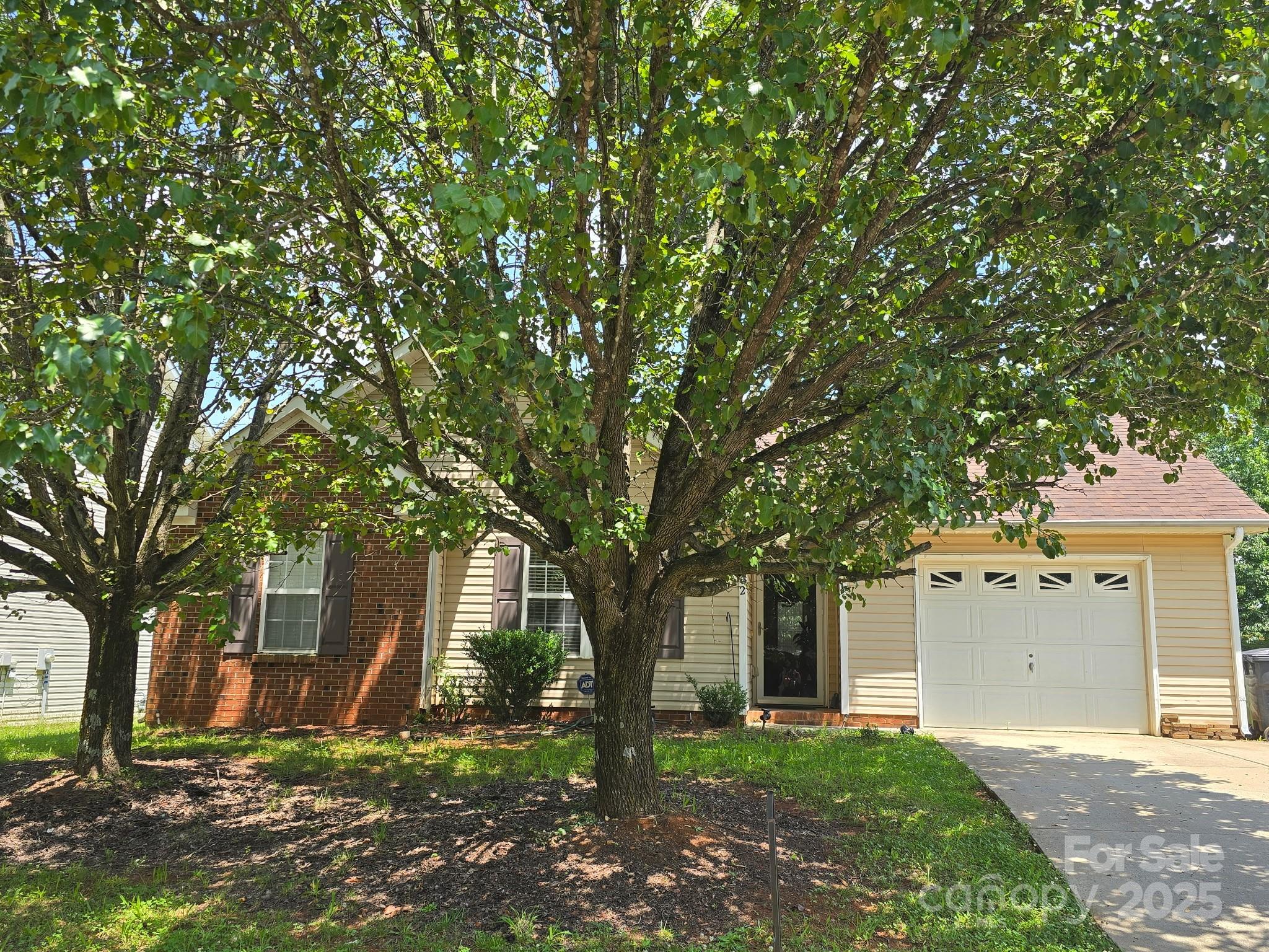6902 Vernon Wood Lane