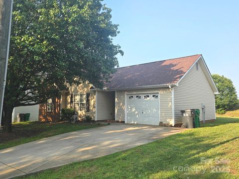 6902 Vernon Wood Lane Charlotte NC 28262