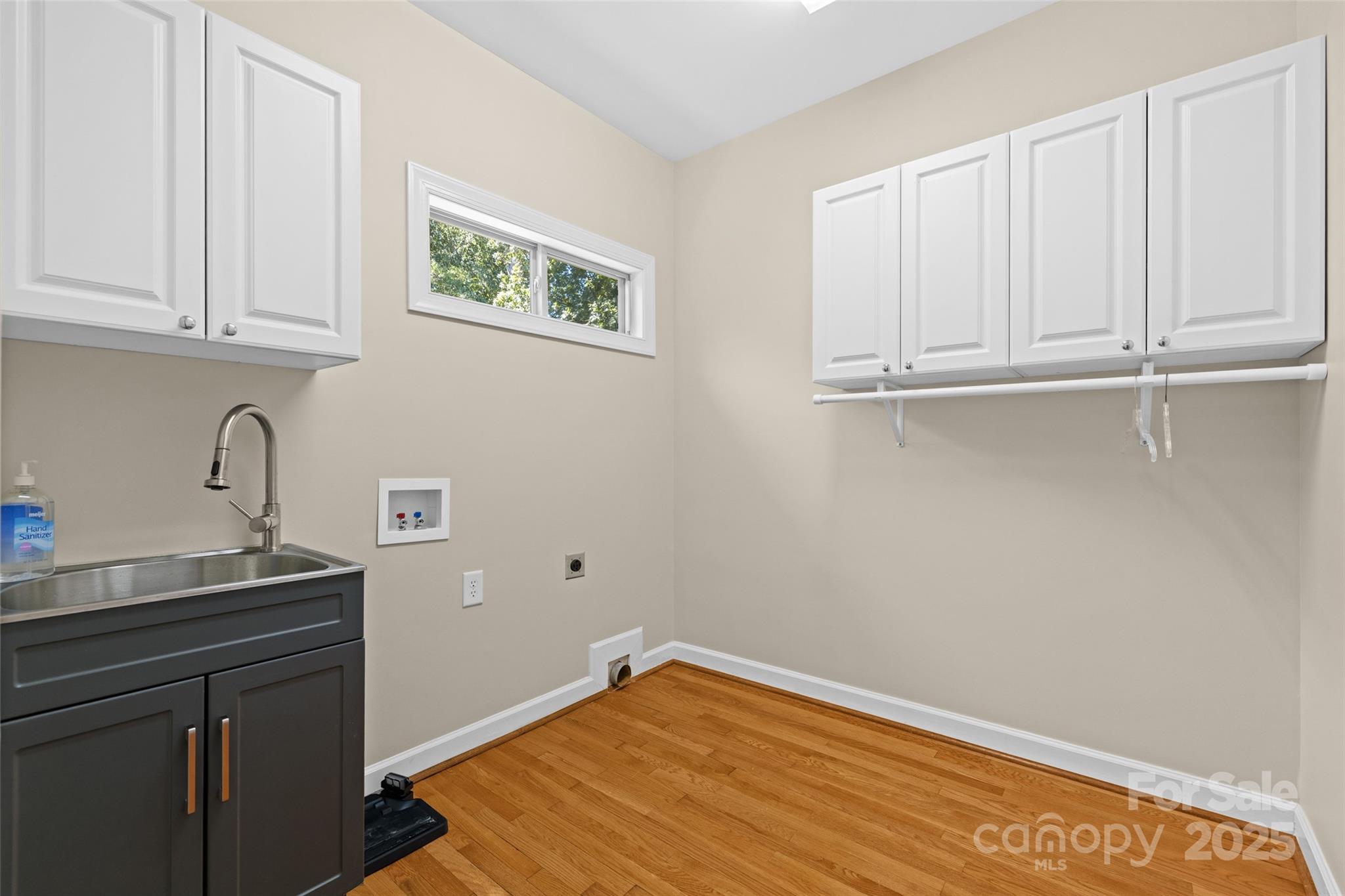 The Summit - Residential