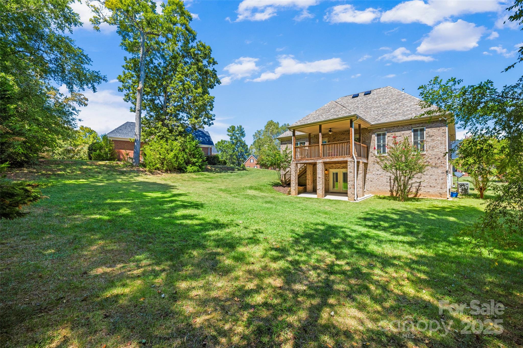 The Summit - Residential