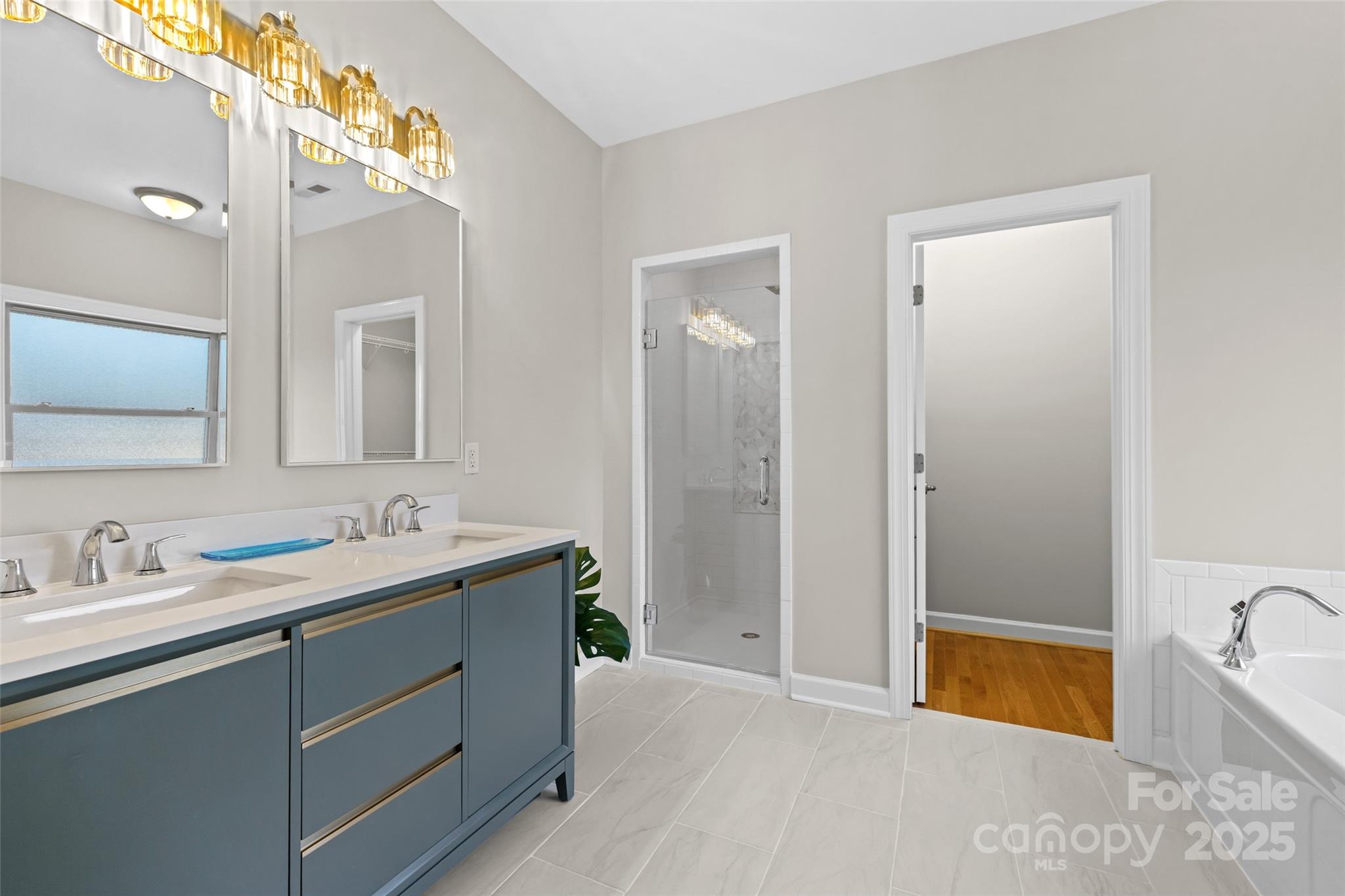 The Summit - Residential