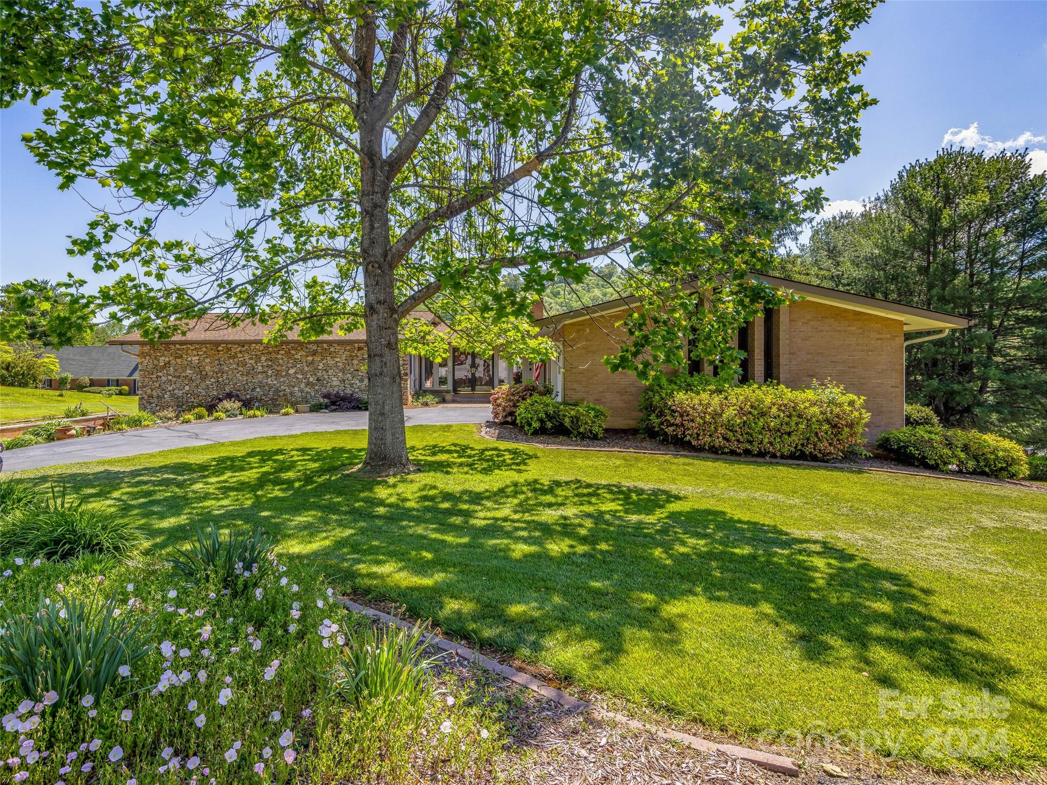 Crooked Creek - Residential